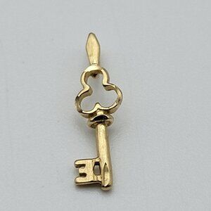 Vintage Mo 14K Yellow Gold Key Charm Pendant 0.75"